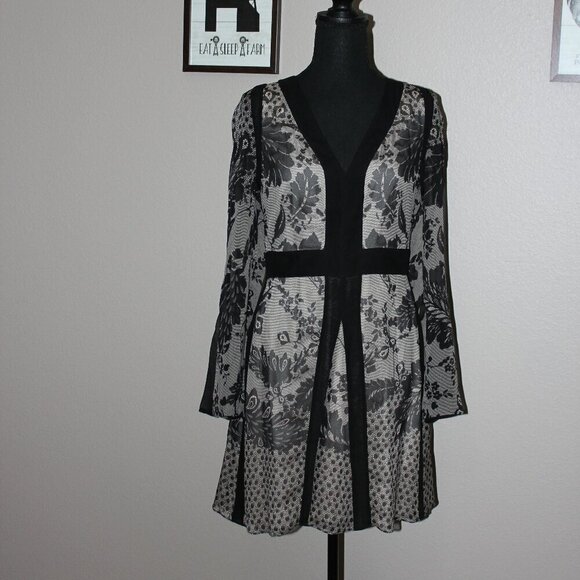 Diane Von Furstenberg Floral Lace Print Dress Size 6 - Picture 1 of 8